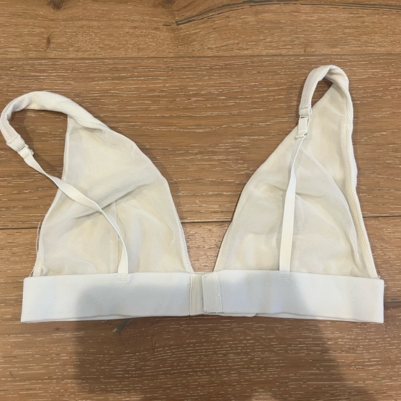Skims bralette - size XL - Picture 3 of 4